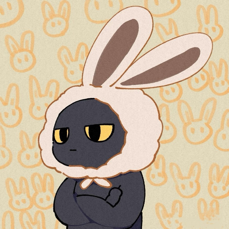 小***